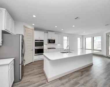 1567 Harvest Vine Court - Photo Thumbnail 17