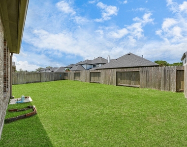 1567 Harvest Vine Court - Photo Thumbnail 10