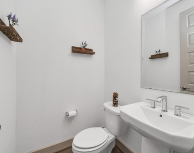1567 Harvest Vine Court - Photo Thumbnail 43