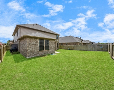 1567 Harvest Vine Court - Photo Thumbnail 11