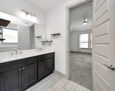 1567 Harvest Vine Court - Photo Thumbnail 36