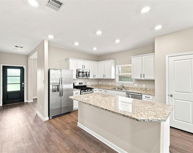 32311 Melbrooke Drive - Photo Thumbnail 10