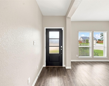 32311 Melbrooke Drive - Photo Thumbnail 4
