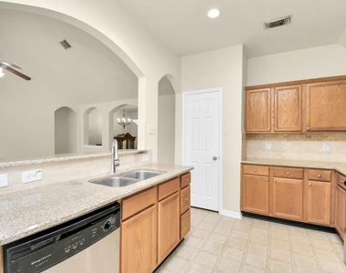 19139 Mission Manor Lane - Photo Thumbnail 7