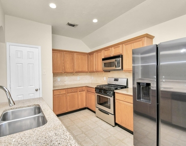 19139 Mission Manor Lane - Photo Thumbnail 5