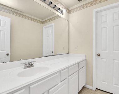 19139 Mission Manor Lane - Photo Thumbnail 15