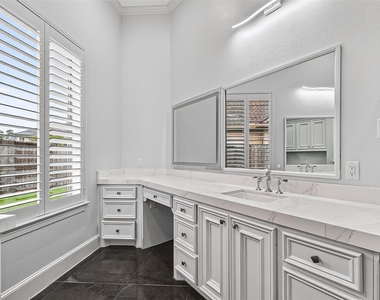 20637 Eagle Wood Trace Drive - Photo Thumbnail 42