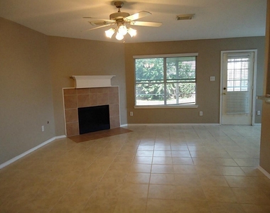 11047 Knobbley Oak Court - Photo Thumbnail 12