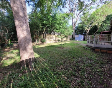 105 E Germania Street - Photo Thumbnail 13