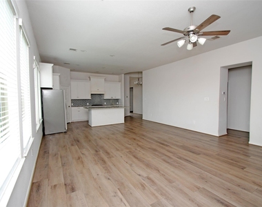 24978 Tidmor Lane - Photo Thumbnail 13