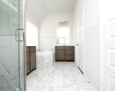 24978 Tidmor Lane - Photo Thumbnail 9