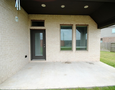 24978 Tidmor Lane - Photo Thumbnail 15