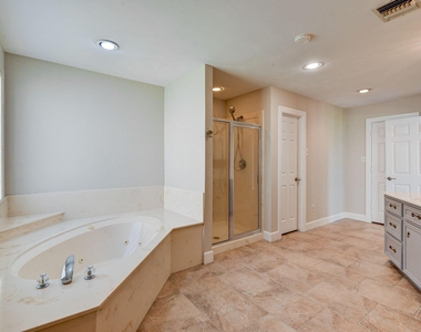 10045 Valley Drive S - Photo Thumbnail 24