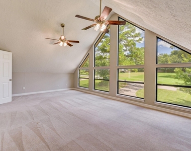 10045 Valley Drive S - Photo Thumbnail 40