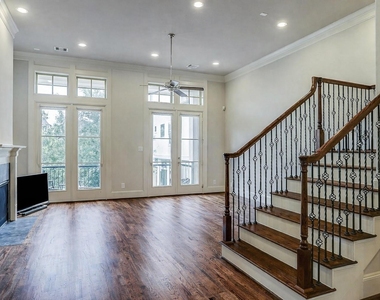 10912 Wrenwood Park - Photo Thumbnail 5