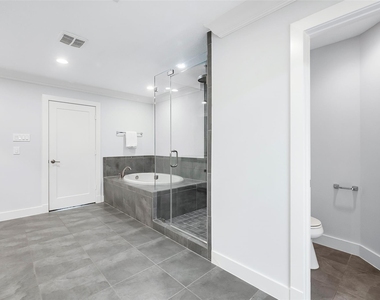 13412 Preston Cliff Court - Photo Thumbnail 24