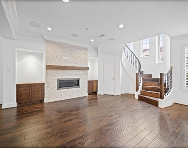 13412 Preston Cliff Court - Photo Thumbnail 3
