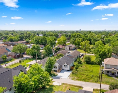 3220 Josephine Street - Photo Thumbnail 18