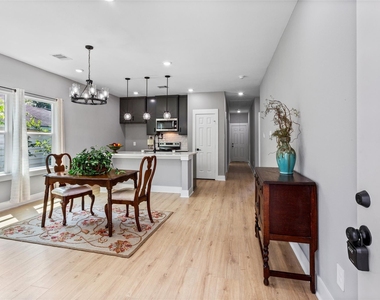 3220 Josephine Street - Photo Thumbnail 3