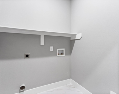 3220 Josephine Street - Photo Thumbnail 17