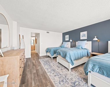 1595 Highway A1a - Photo Thumbnail 8