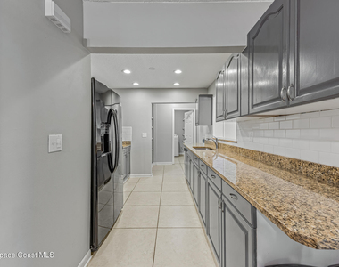 600 Xavier Avenue - Photo Thumbnail 6