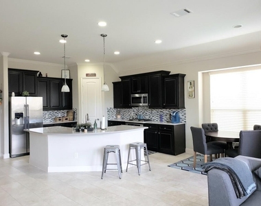 10527 Angeline Springs Lane - Photo Thumbnail 1