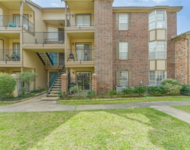 2121 Hepburn Street - Photo Thumbnail 28