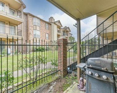 2121 Hepburn Street - Photo Thumbnail 25