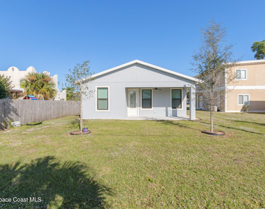 209 E Avenue B - Photo Thumbnail 27