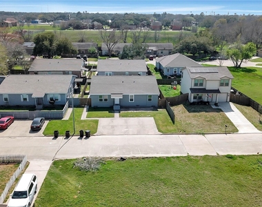 9 Becca Court - Photo Thumbnail 32