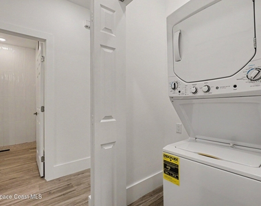 15 Travis Street - Photo Thumbnail 18