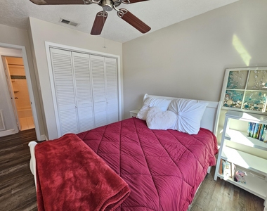 5 Fairway Drive - Photo Thumbnail 21