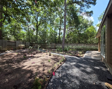6 Cheshire Glen Court - Photo Thumbnail 25