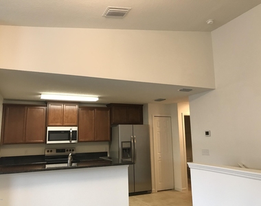 4007 Meander Place - Photo Thumbnail 2