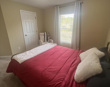 171 Chestnut Avenue Ne - Photo Thumbnail 3