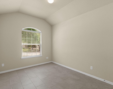 26350 Longview Creek Drive - Photo Thumbnail 16