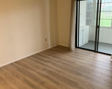 3755 S Hopkins Avenue - Photo Thumbnail 13