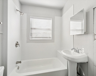 3431 Beulah - Photo Thumbnail 4