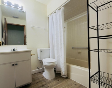 6446 Stillwater Avenue - Photo Thumbnail 8