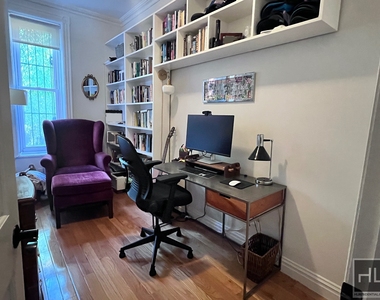 579 Bergen Street - Photo Thumbnail 10