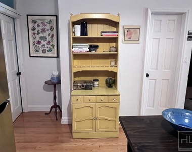 579 Bergen Street - Photo Thumbnail 9