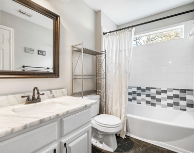 11 Winrock Place - Photo Thumbnail 8