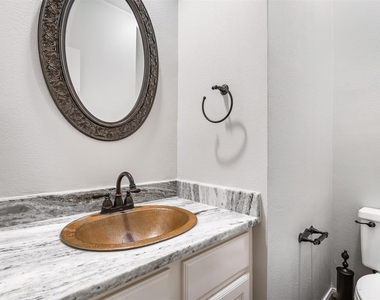 11 Winrock Place - Photo Thumbnail 29