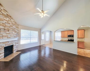 24502 Evangeline Springs Lane - Photo Thumbnail 9