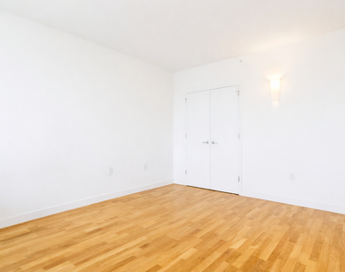 11-05 30th Road - Photo Thumbnail 3