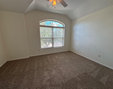 20714 Raven Mist Court - Photo Thumbnail 15