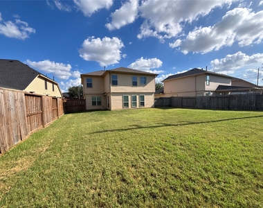 20714 Raven Mist Court - Photo Thumbnail 19