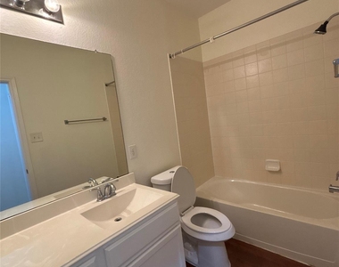 20714 Raven Mist Court - Photo Thumbnail 17