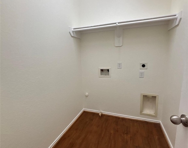 20714 Raven Mist Court - Photo Thumbnail 13